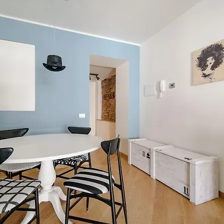 Apartamento Juvara Loft A Lake Experience Como