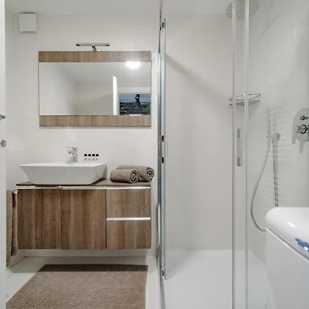 Juvara Loft A Lake Experience * Como